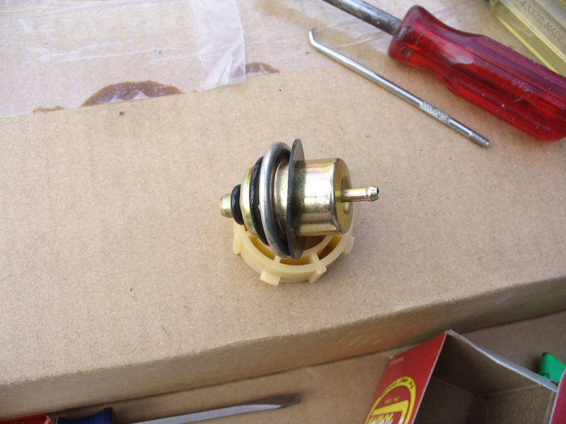 1996 XJ fuel pump and pressure regulator repair details - NAXJA Forums -::-  North American XJ Association